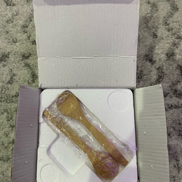 Rae Dunn Salsa and Guac Serving Bowl Set - Picture 4 of 7